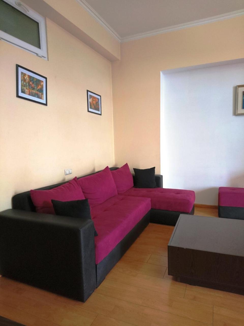 Luxury Apartment In The Centre Of Yerevan Exterior photo
