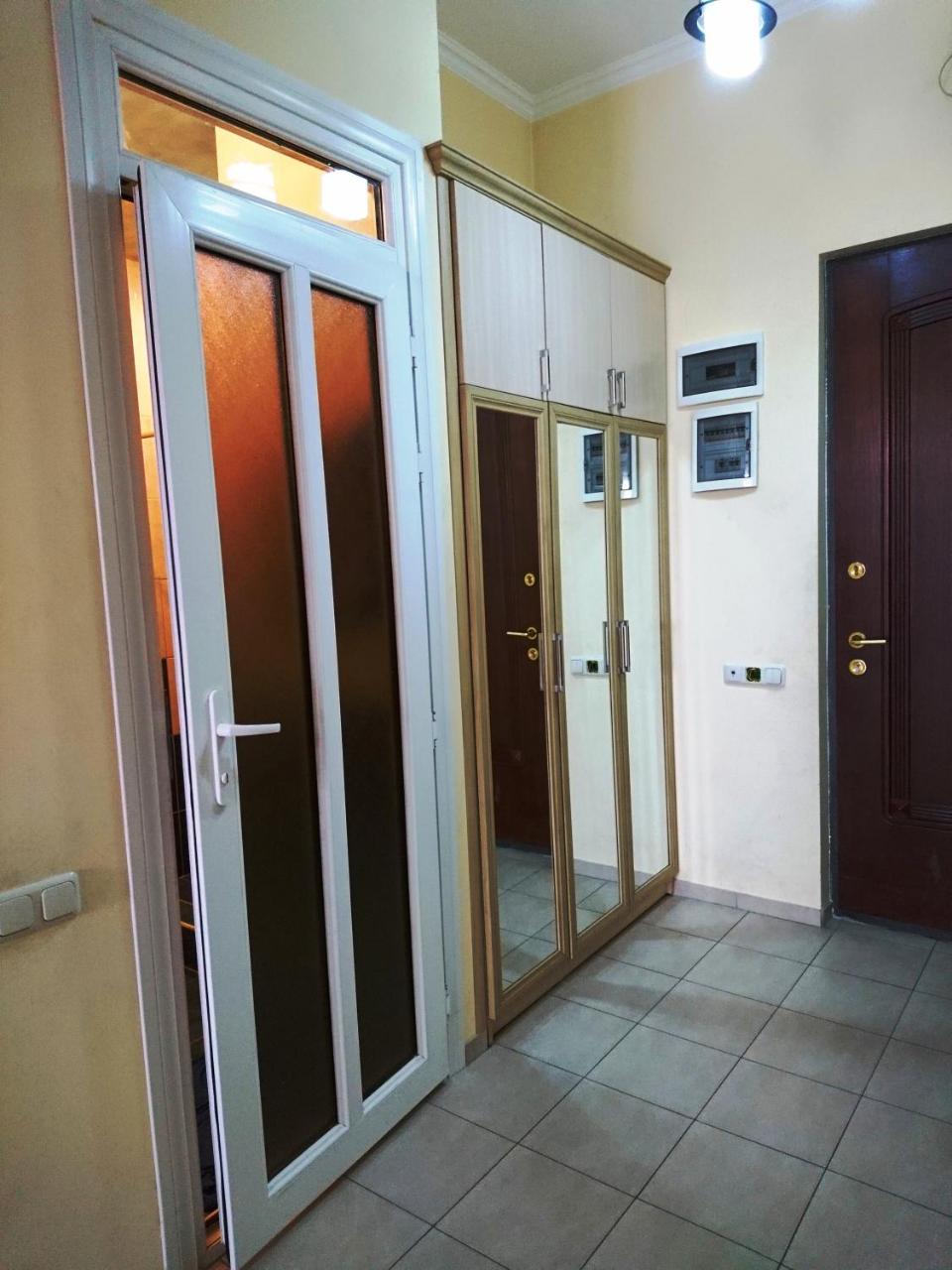 Luxury Apartment In The Centre Of Yerevan Exterior photo