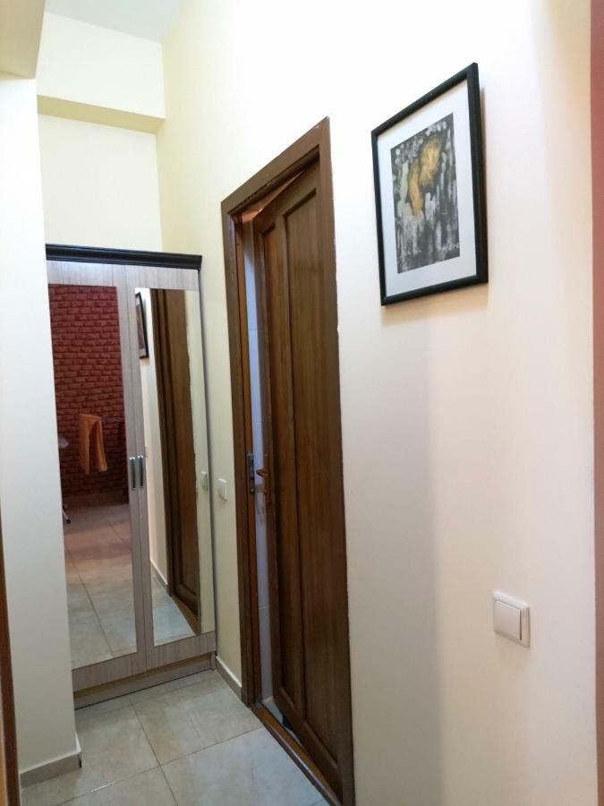 Luxury Apartment In The Centre Of Yerevan Exterior photo